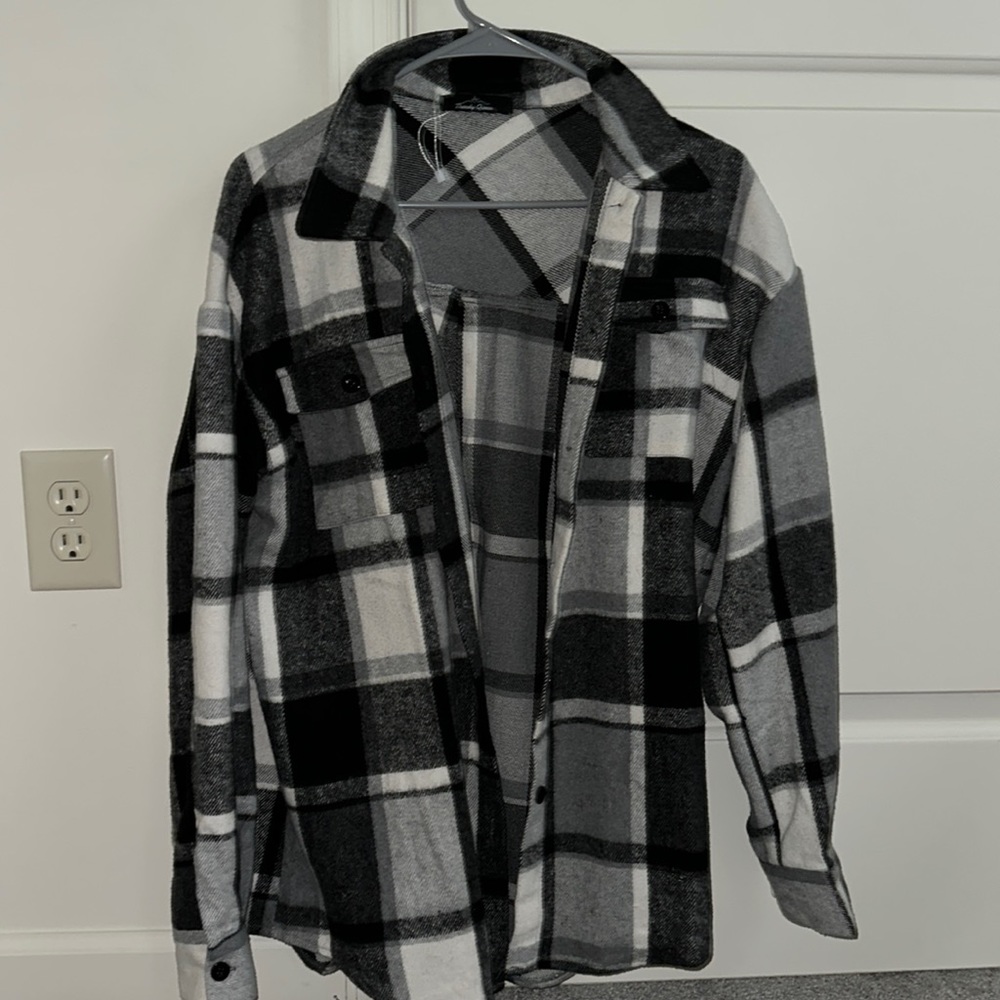 Shacket plaid oversized medium